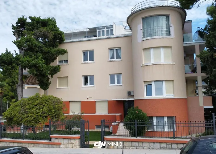 Apartments Sand Beach